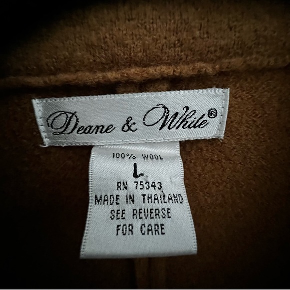 Deans & White Wool Jacket size Large Camel color - Picture 15 of 16